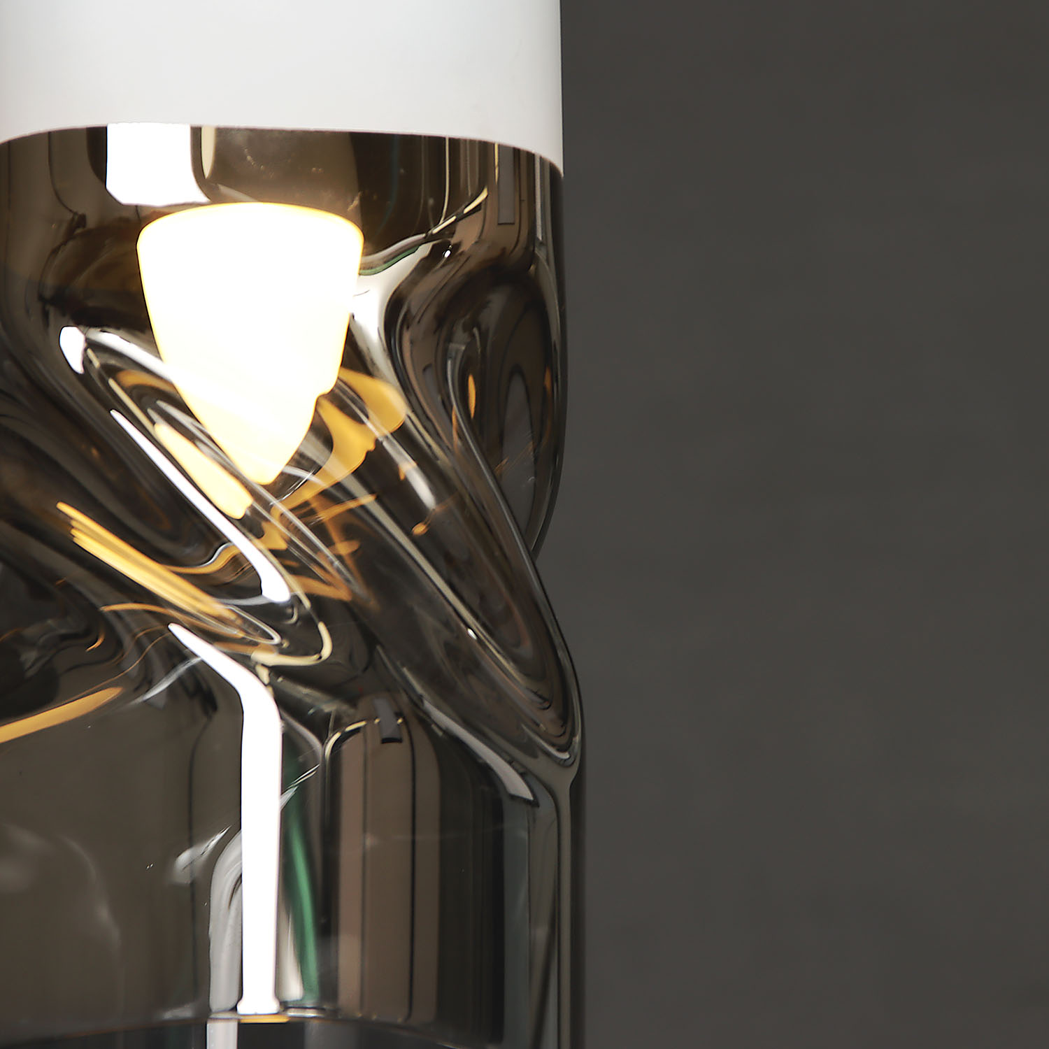 Люстра N3745/1H Е27 1*40Вт ( h=200;h=800; d=100) S=4м2   VERNER LIGHTING *1