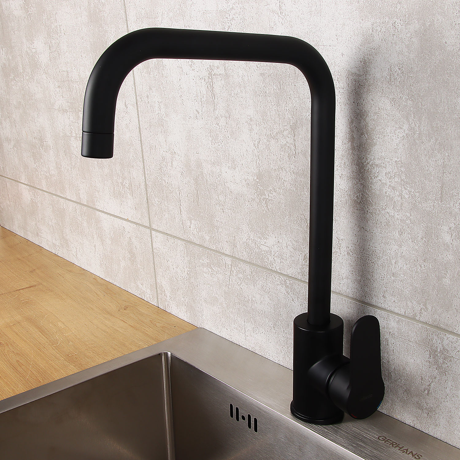 Смеситель для кухни Milardo Poli черный матовый, высокий излив POLBLL0M05 *1/16