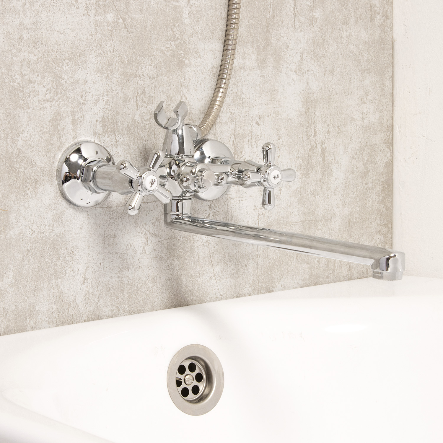 Смеситель д/ванны ROEGEN RP120B плоский излив *1/10