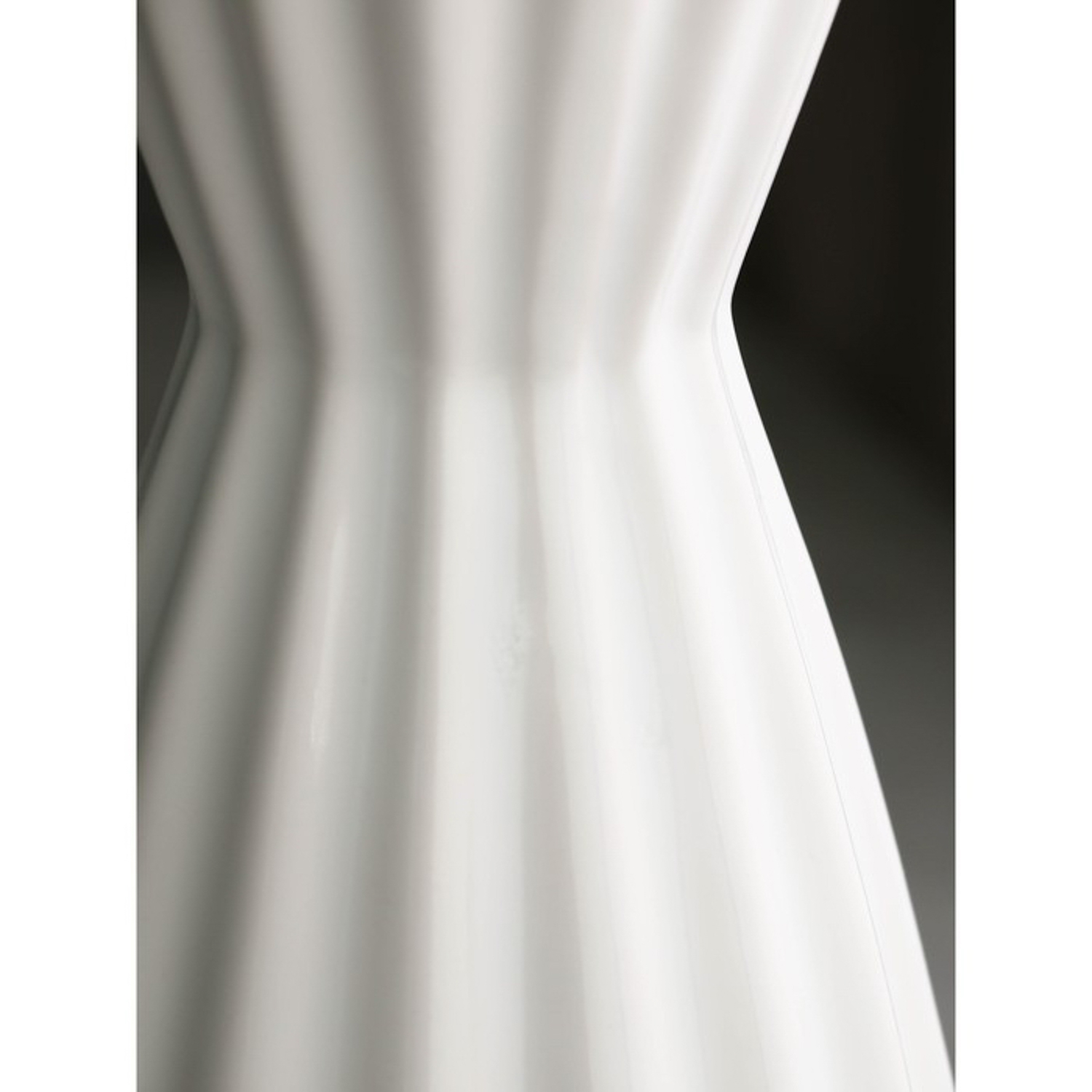 Ваза настольная «Пардис», h=24 см, цвет белый, керамика, 1 сорт, Иран