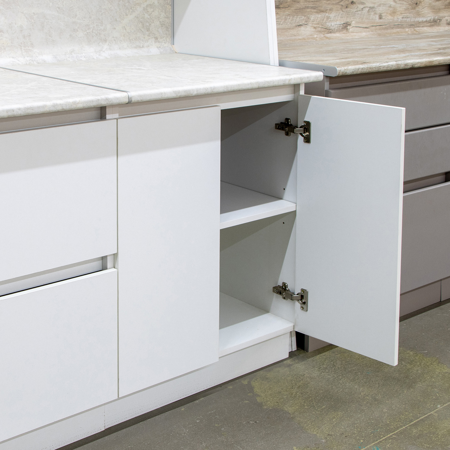 Шкаф напольный 600х850х600 мм BROZEX-WOOD Стиль, с двумя дверцами, белый