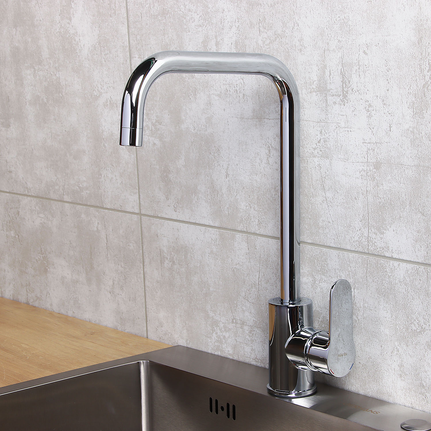 Смеситель для кухни Milardo Poli хром глянцевый, высокий излив POLSBL0M05 *1/16 Смеситель для кухни Milardo Poli хром глянцевый, высокий излив POLSBL0M05 *1/16