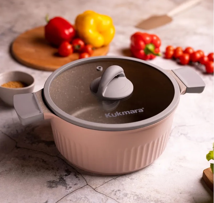 Кастрюля алюмин. антипригарная "Kukmara" "Stella" Cappuccino 4,2л Стекл.кр. кск42а *1/3 Кастрюля алюмин. антипригарная "Kukmara" "Stella" Cappuccino 4,2л Стекл.кр. кск42а *1/3