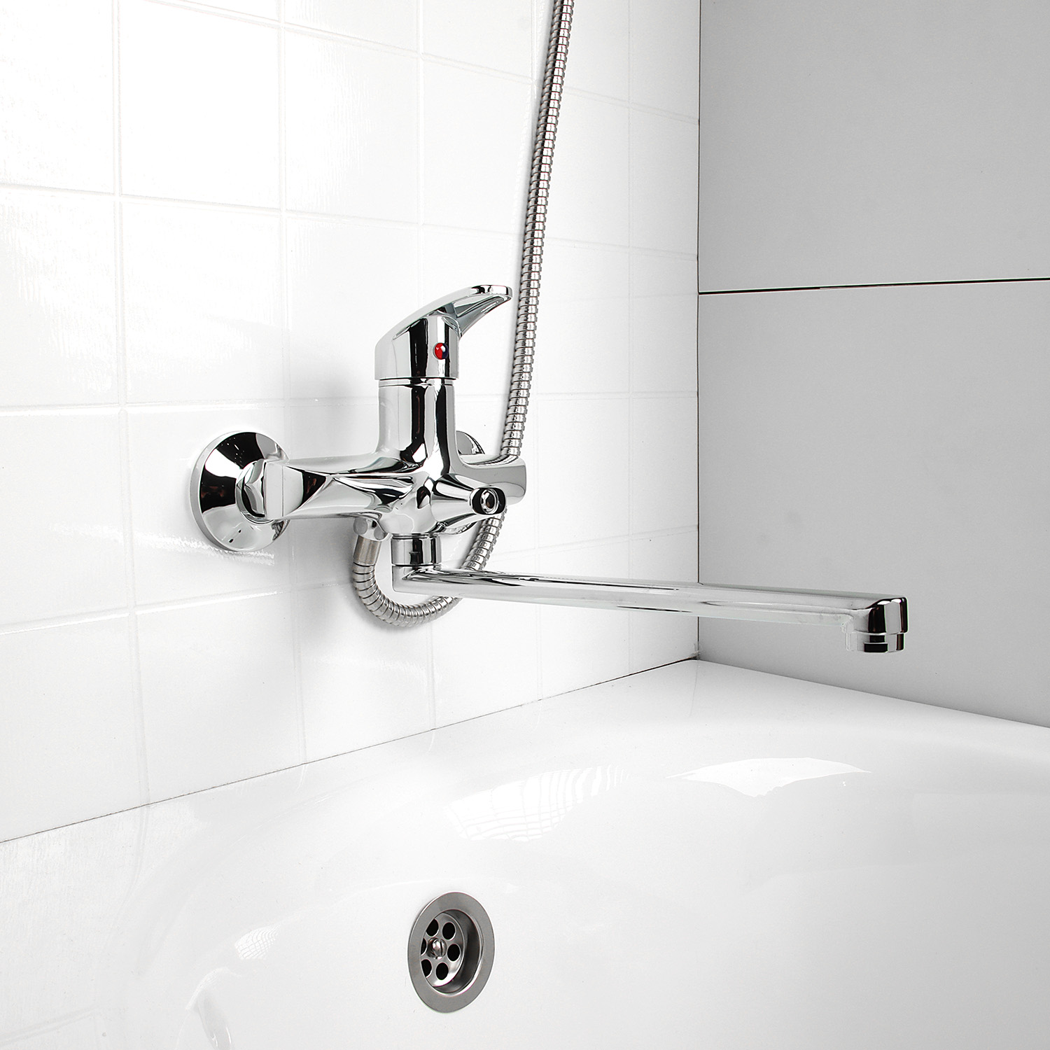 Смеситель для ванны Roegen RC100C, длинный излив, однорычажный