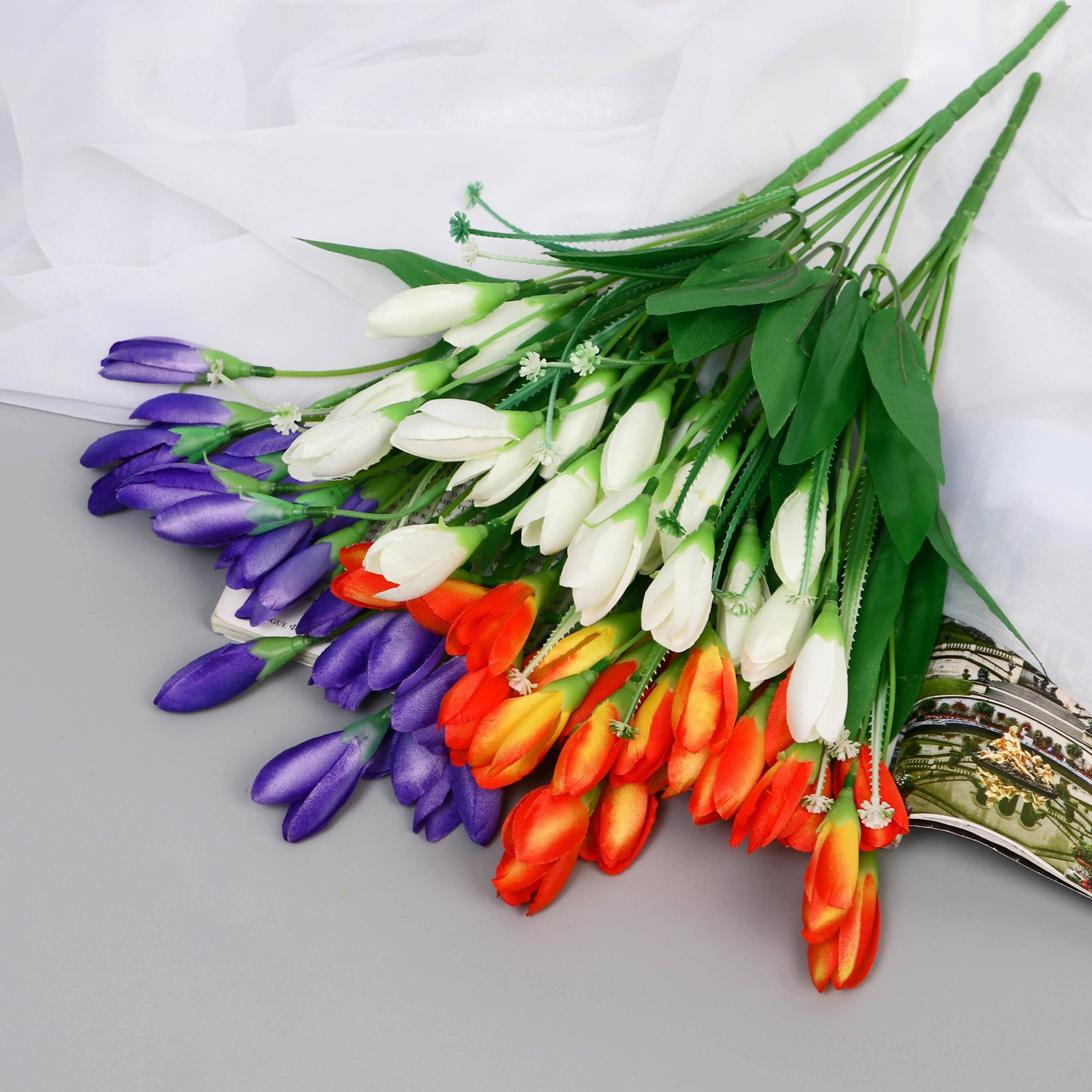 Букет "Крокусы Джойс" 32 см, микс   9913366