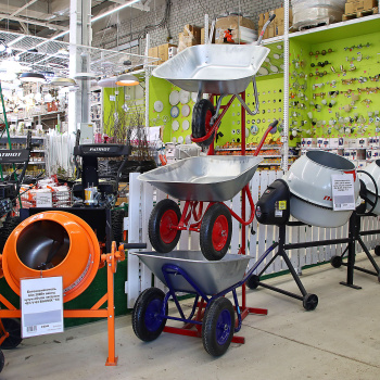 Тачка садовая одноколесная AGROBIO, 70 кг, 85 л Тачка садовая одноколесная AGROBIO, 70 кг, 85 л