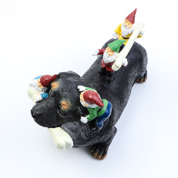 Садовая фигура "Такса с гномами" 20х9х15см   10815589