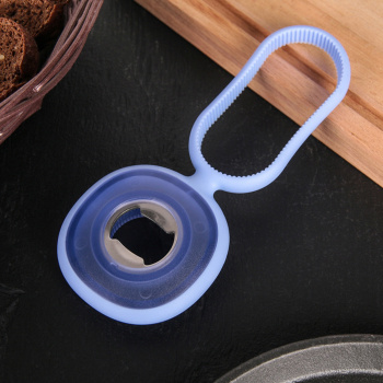 Открывалка универсальная 3 в 1, цвет МИКС 4716701