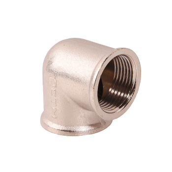Уголок сантехнический 3/4"(Ø20) М/М CTM CRLF0034 *10/70 Уголок сантехнический 3/4"(Ø20) М/М CTM CRLF0034 *10/70