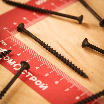 Саморезы по дереву BROZEX КОРОБКА 3,9*75 крупная резьба (70шт) *10